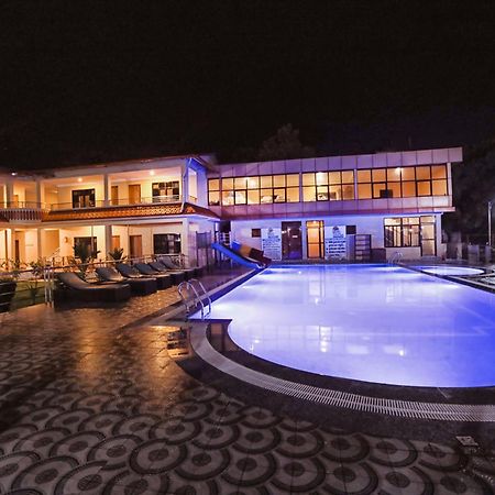 Hotel Wildlife Camp Саураха Экстерьер фото